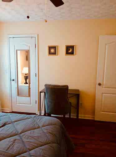New Listing: Furnished Room