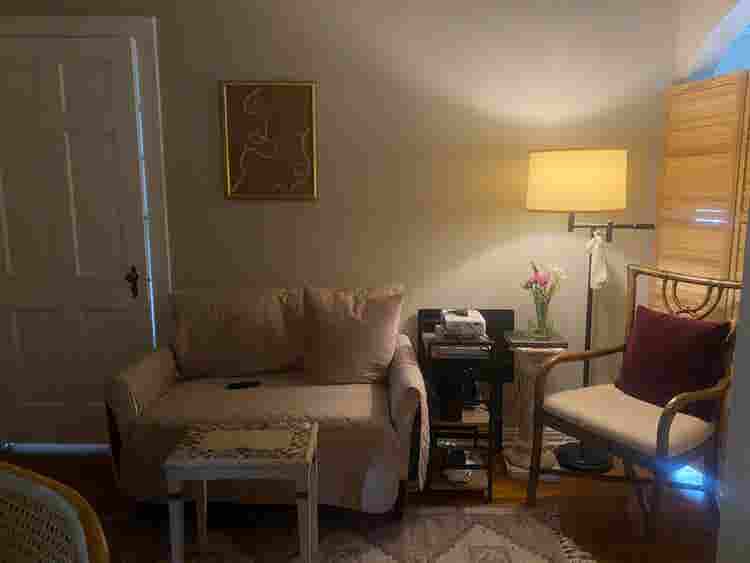 Charming Furnished Room for Rent :)