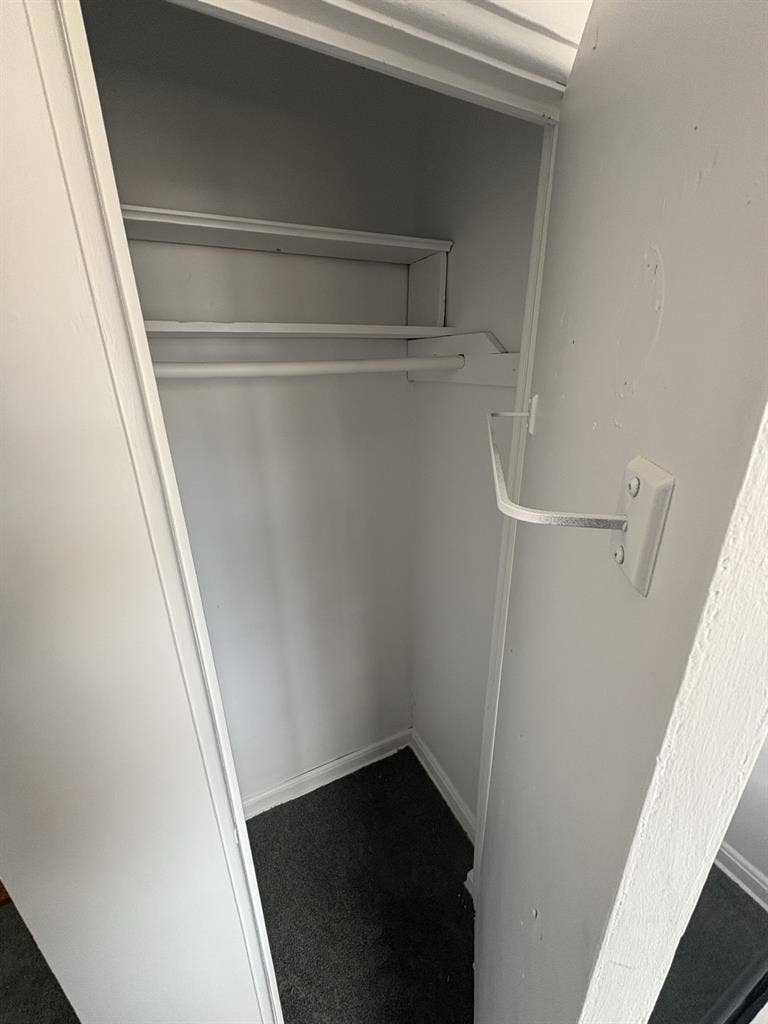 *Female Only* Private bed and bath