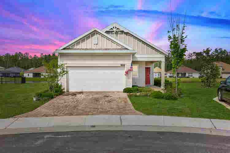 Beautiful Home, looking for roomate