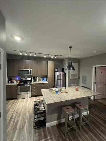 urgent sublease!