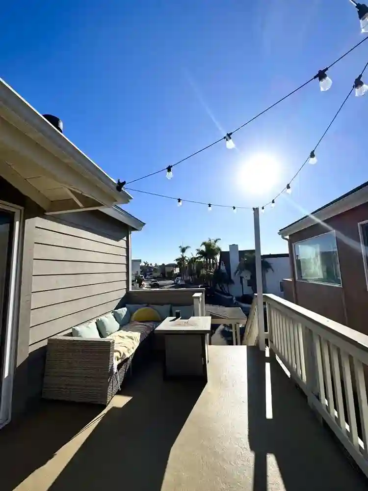 Furnished Room Sublease (Newport)