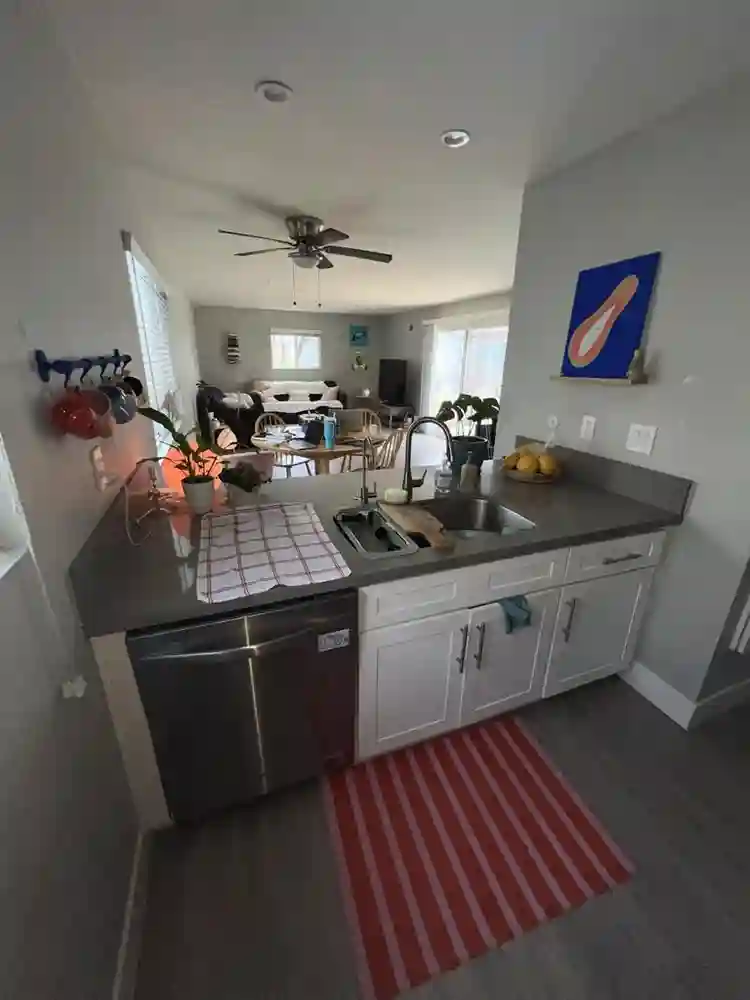 Furnished Room Sublease (Newport)