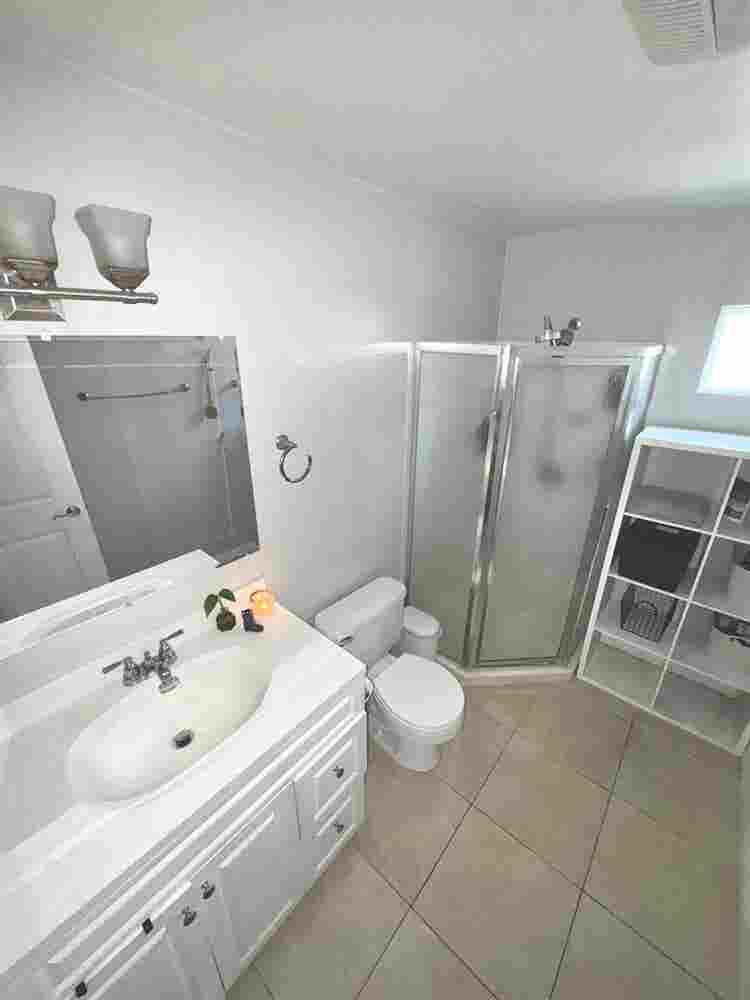 Furnished Room Sublease (Newport)