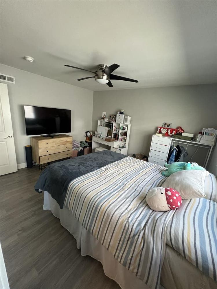 Furnished Room Sublease (Newport)