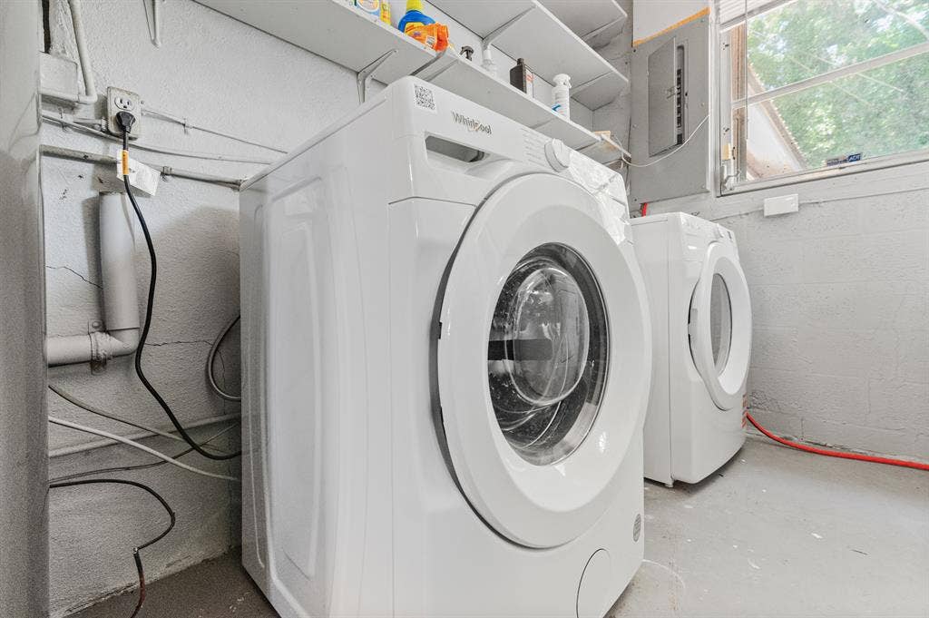 Co-Living Prime Melbourne Location!