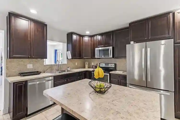 Co-Living Prime Melbourne Location!