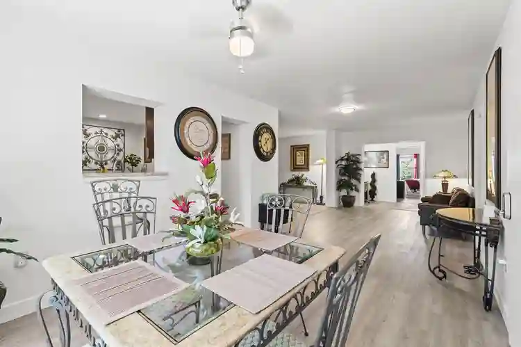 Co-Living Prime Melbourne Location!