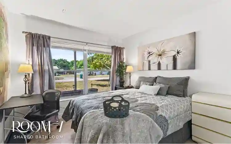 Co-Living Prime Melbourne Location!