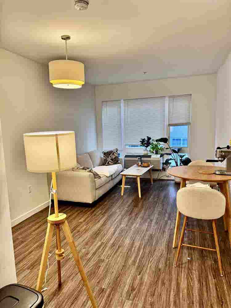 Need Roommate. 2beds W/Private bath