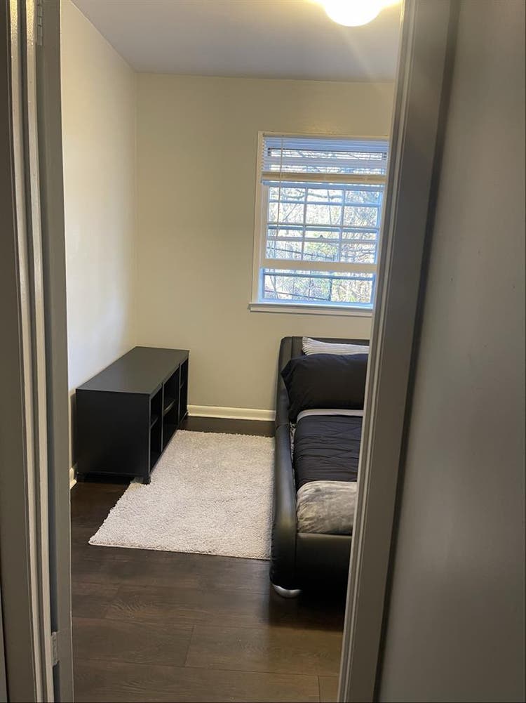 Cozy Room for Rent !!!