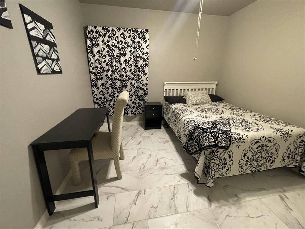 Luxury furnished duplex