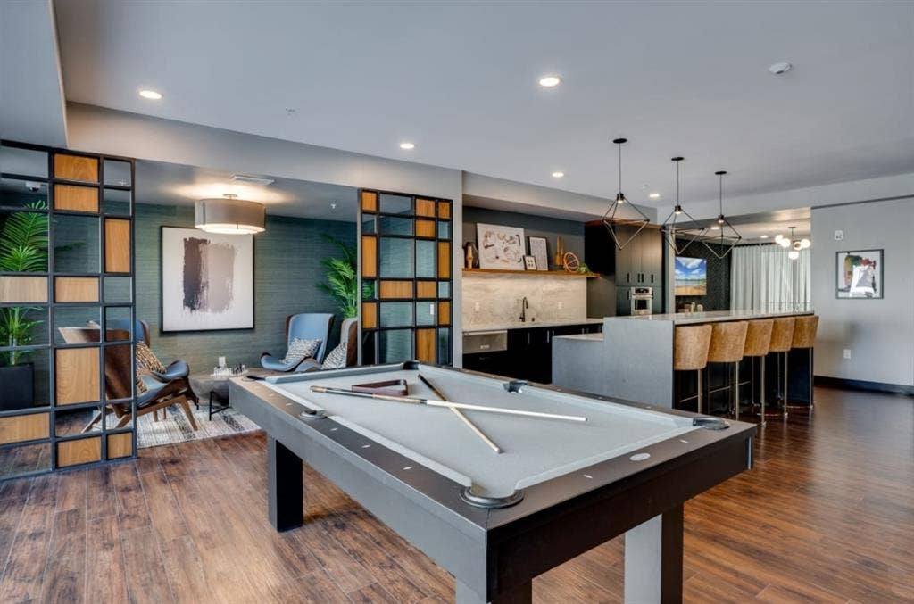 Roommate needed for large BTH