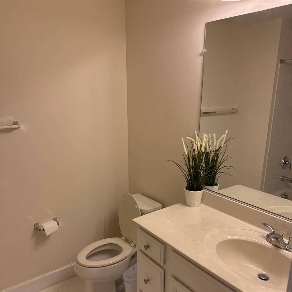 One bedroom with bath, furnish