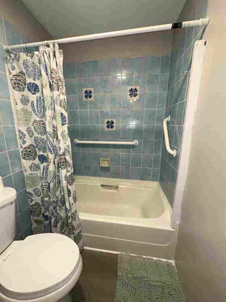 Room for rent in remodeled home