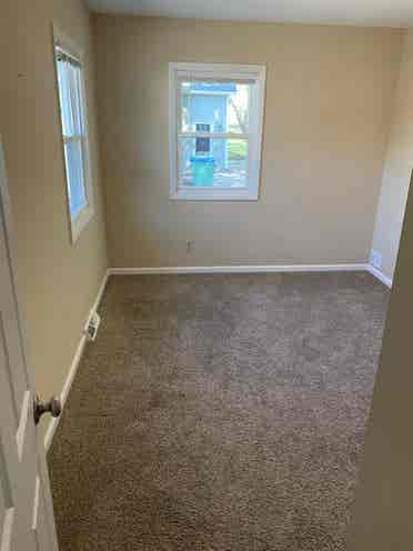 Room for rent in SLP house 🏡