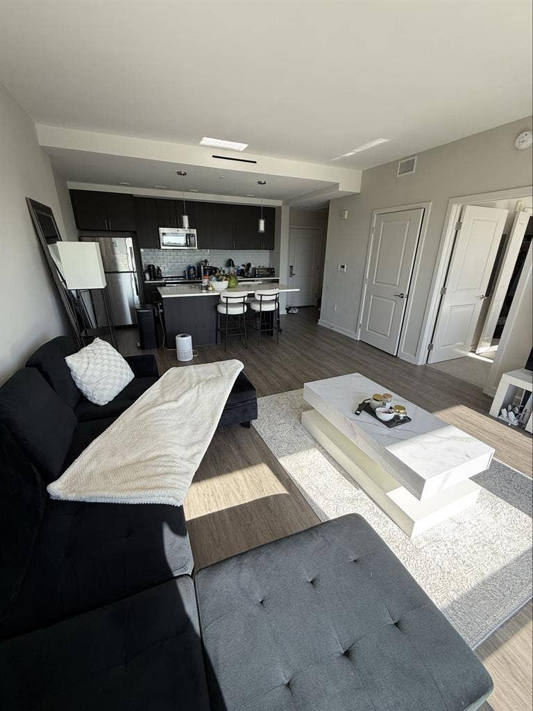 Cozy Apartment available in Tyson's