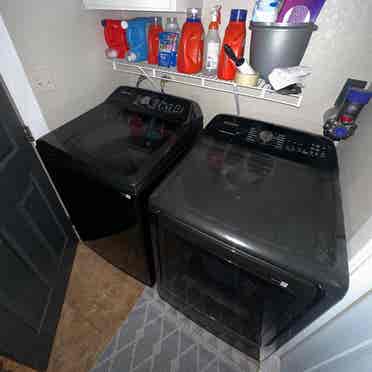 Furnished room with great amenities