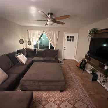 Furnished room with great amenities