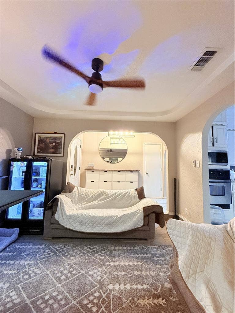 Cozy Coolidge in North Arlington