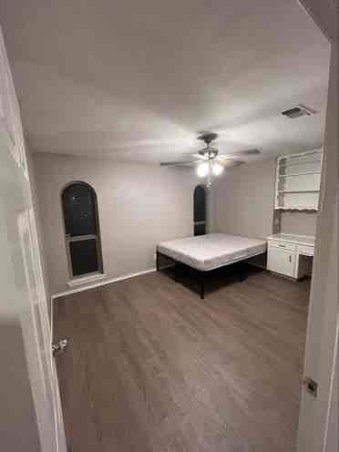 Cozy Coolidge in North Arlington