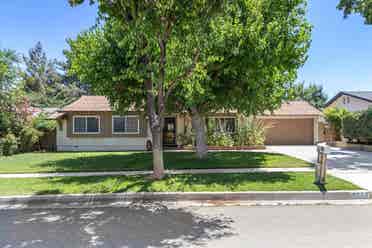 Two rooms available priced per each