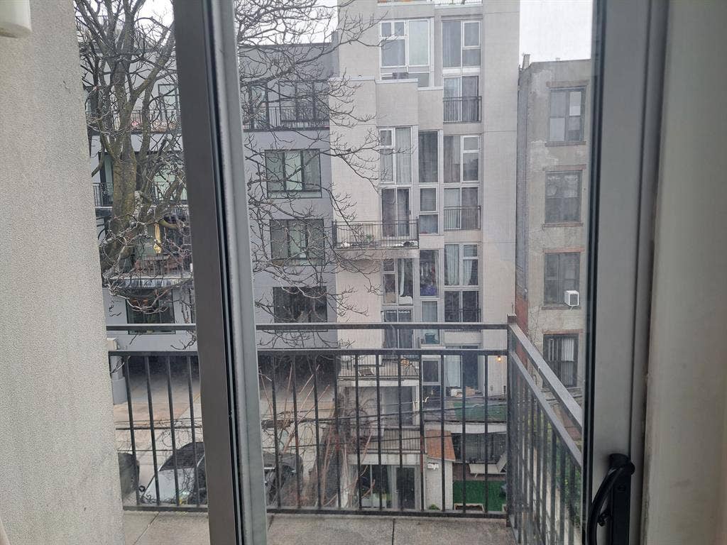 Amazing room in Greenpoint