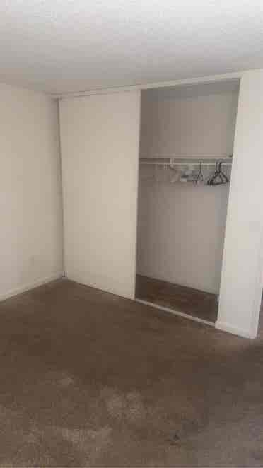 Looking rent out a room