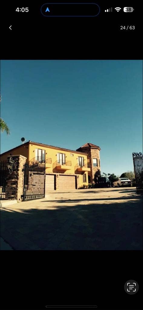 2 rooms available in Mt. Helix