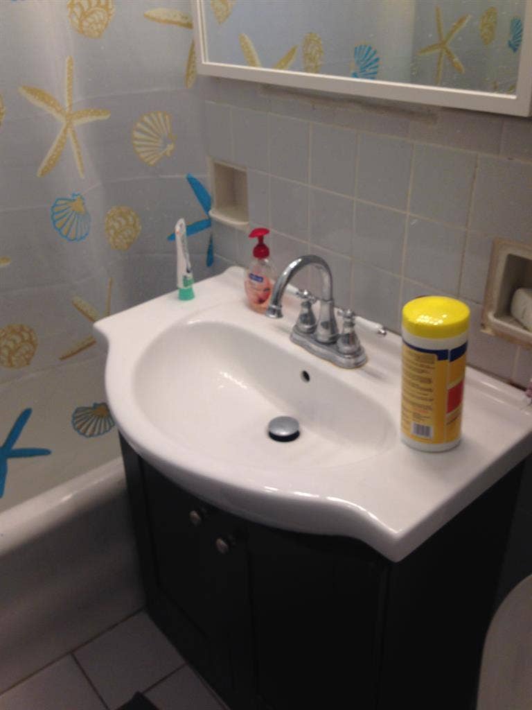 Room Rented From Large 4 Beds