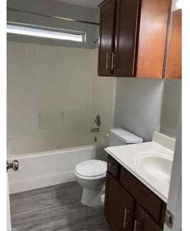 Roommate Needed ASAP /m