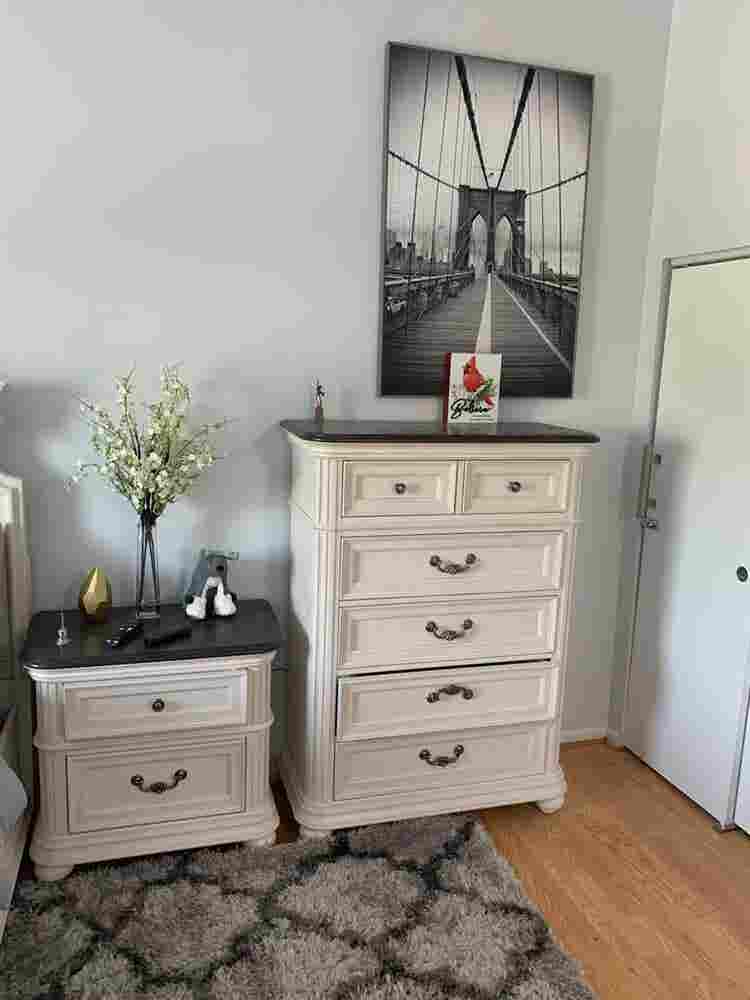 Beautiful, Fully Furnished Room