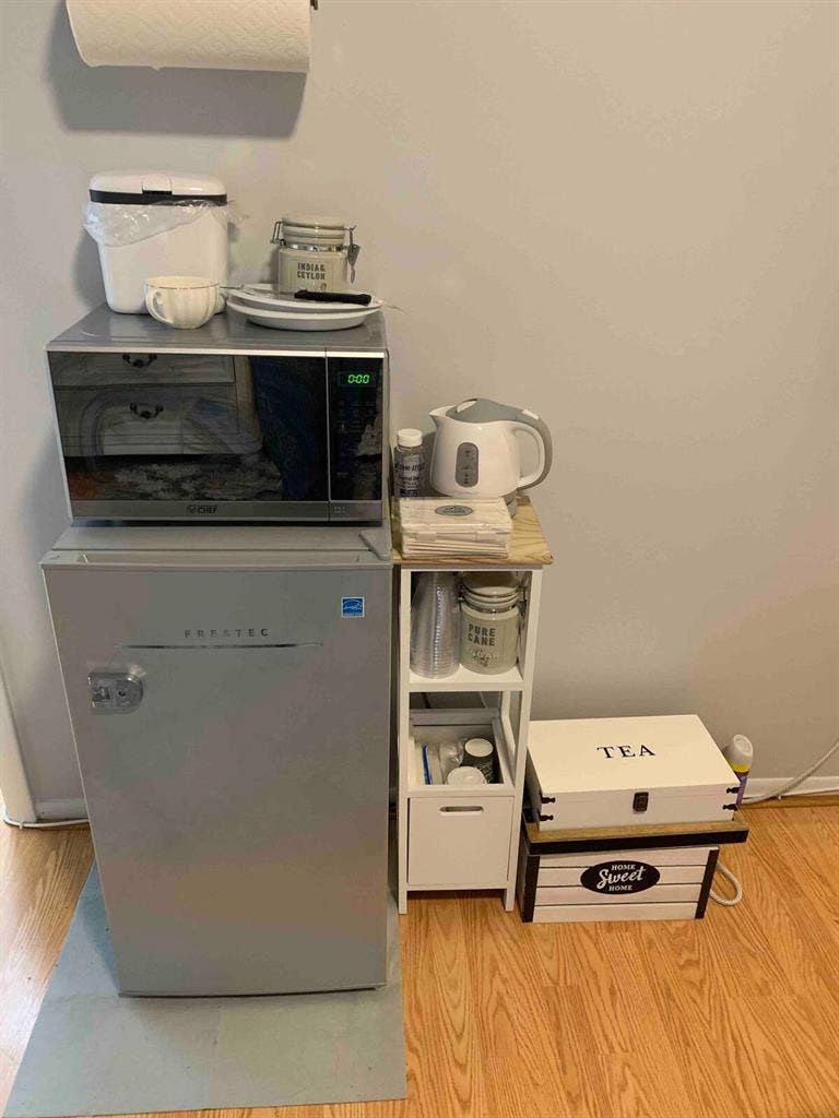 Beautiful, Fully Furnished Room