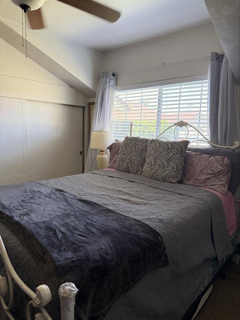 N.San Bernardino Room-