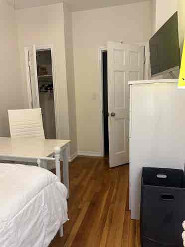 Cozy furnished room