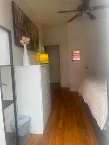Cozy furnished room