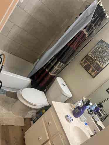 Sleeping Room for rent in roswell