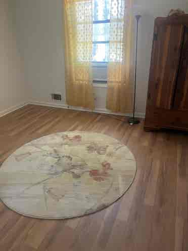Sleeping Room for rent in roswell