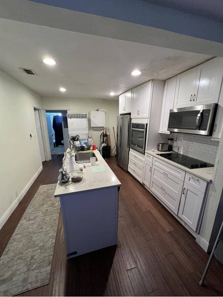 Fully Furnished Room in Orlandoo