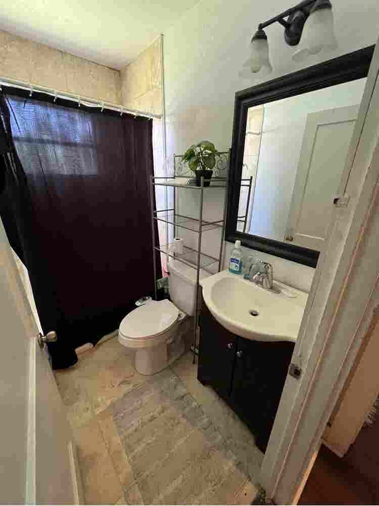 Fully Furnished Room in Orlandoo