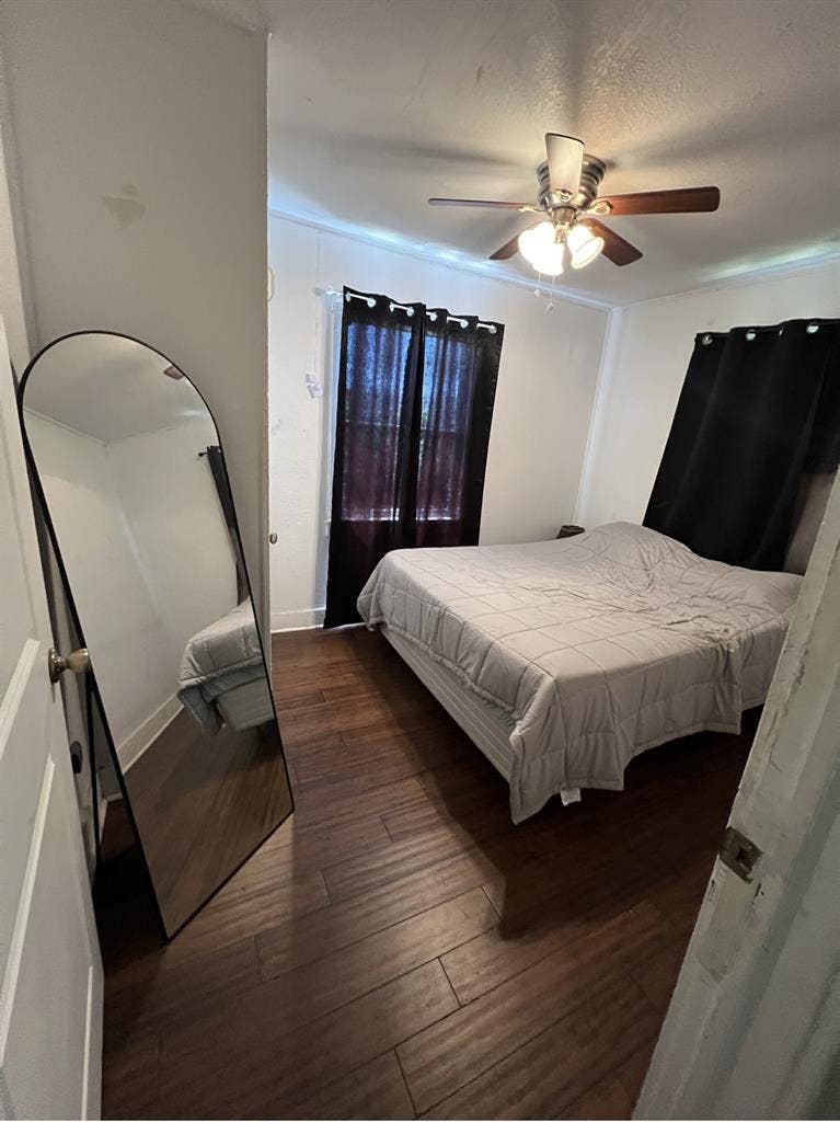 Fully Furnished Room in Orlandoo