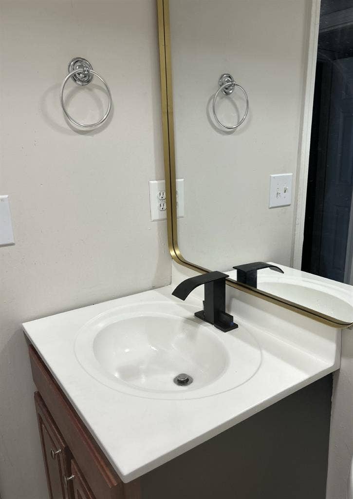 Private BATH - Walk in closet
