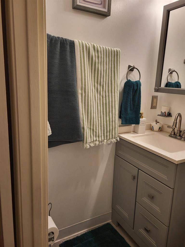 THE 2ND BEDROOM