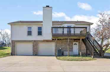 Private Bedroom & Basement for rent