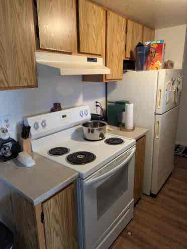 Room with Private bathroom June 1st