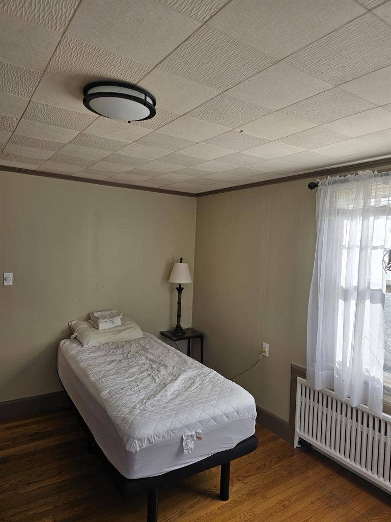 Room for rent