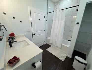 Very nice bedroom all included