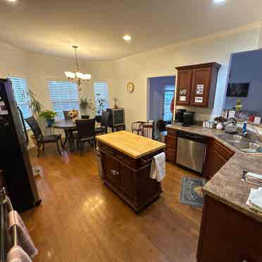 Private Bonus Rm w/utilities $