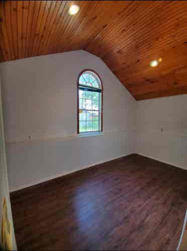 Studio NEAR RUTGERS