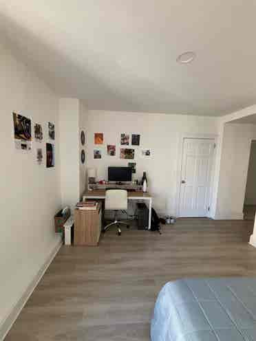 Master's Bedroom in Midtown South🔥